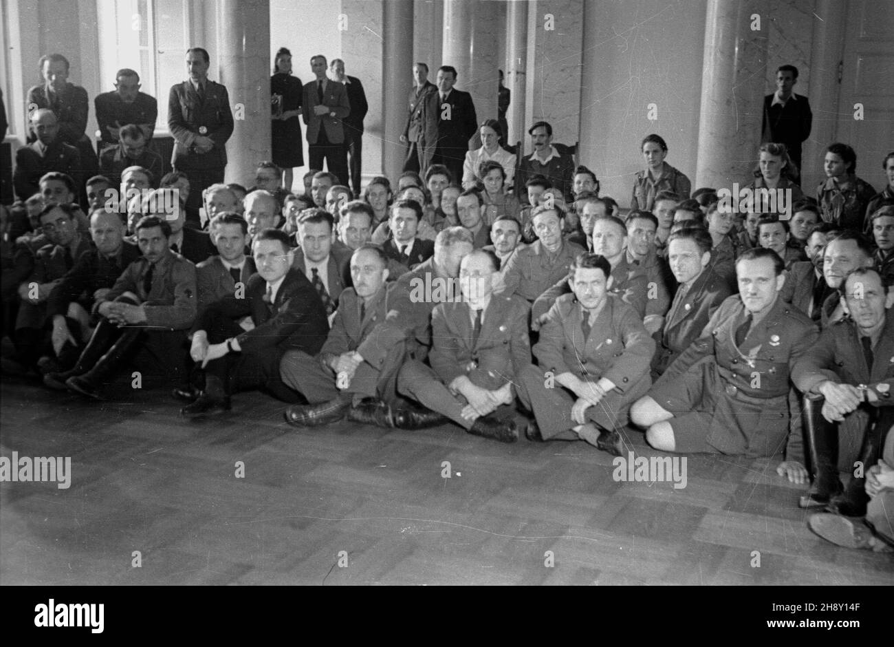 Wladyslaw broniewski Banque d'images noir et blanc - Alamy