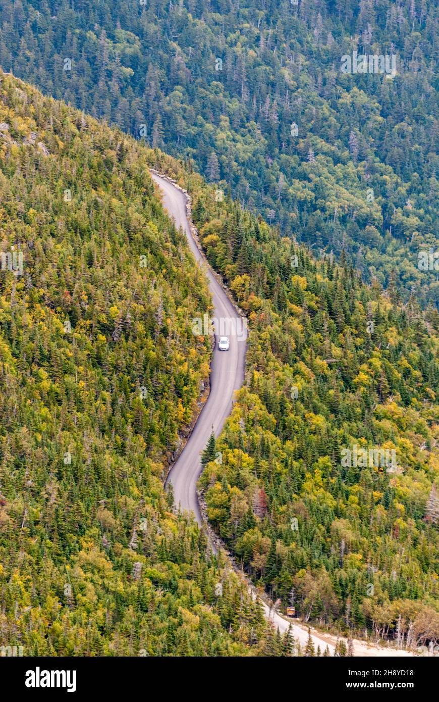 Vue sur Mount Washington Auto Road menant au sommet de Mount Washington dans le New Hampshire, États-Unis. Banque D'Images