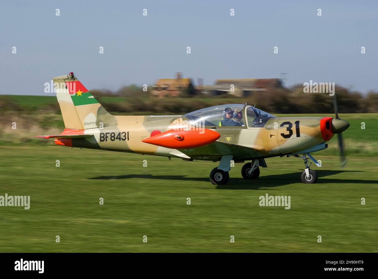 SIAI-Marchetti SF.260W Warrior avion léger G-NRRA avec le numéro de course 31 pour la course aérienne à Great Oakley, Royaume-Uni.Anciennement Burkina Faso Air Force Banque D'Images