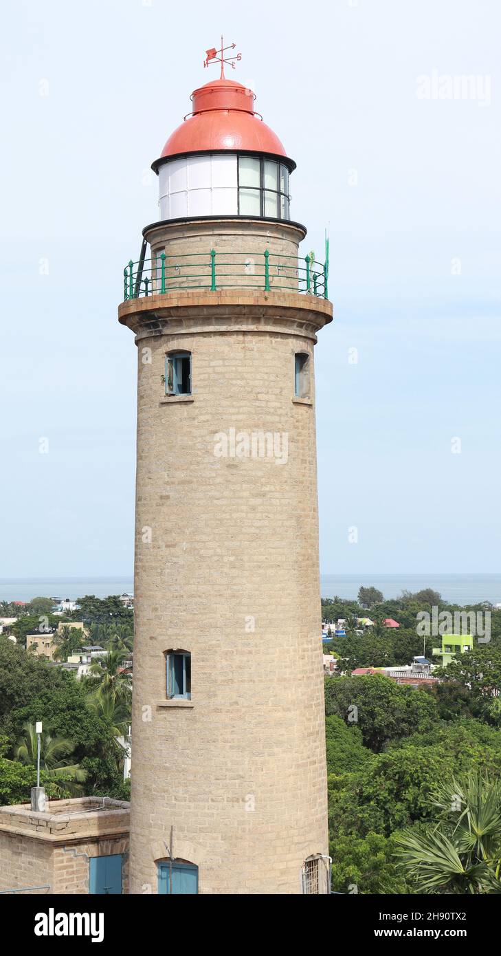 Phare de Mahabalipuram et ciel bleu.Arrière-plan naturel Banque D'Images