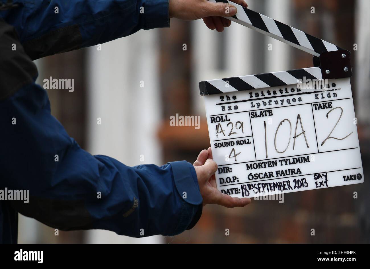 DATE DE SORTIE: 25 décembre 2014 TITRE: The imitation Game STUDIO: Weinstein Company.DIRECTEUR: Morten Tyldum.TRACÉ: Le mathématicien et le logicien anglais, Alan Turing, aide à craquer le code Enigma pendant la Seconde Guerre mondialeAVEC: Benedict Cumberbatch Keira Knightley Matthew Goode.(Credit: © The Weinstein Company/Entertainment Pictures) Banque D'Images