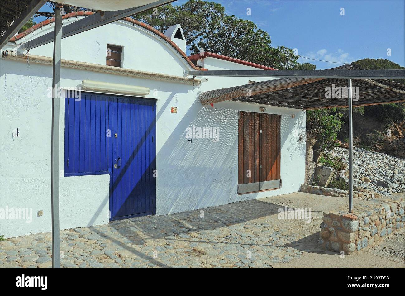 Casernes de Cala Pallerida à Palamos dans la région de Baix Empordà, province de Gérone, Catalogne, Espagne Banque D'Images