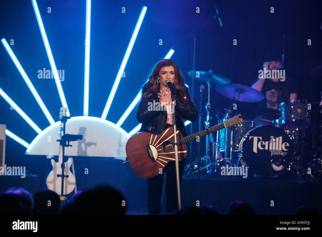 L'artiste country canadienne Tenille Towne se produit à l'Opéra de Toronto,  AU CANADA Photo Stock - Alamy