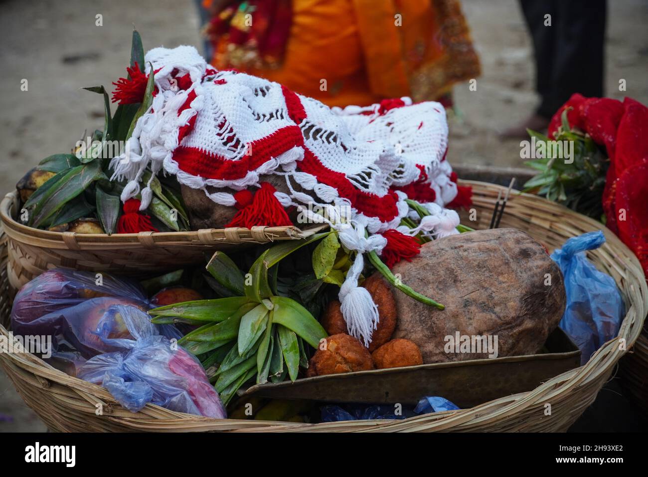 tokri de chhath puja 2021 banane et autres articles Banque D'Images