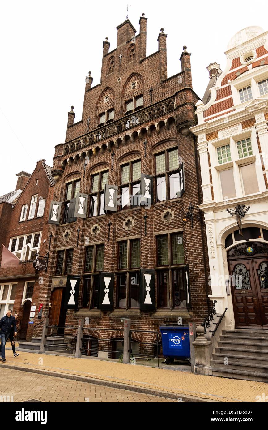 Le Van Swinderen Huys, un bâtiment historique de la Société hanséatique appartenant à l'Université de Groningen aux pays-Bas.Il sert de lieu d'événement. Banque D'Images