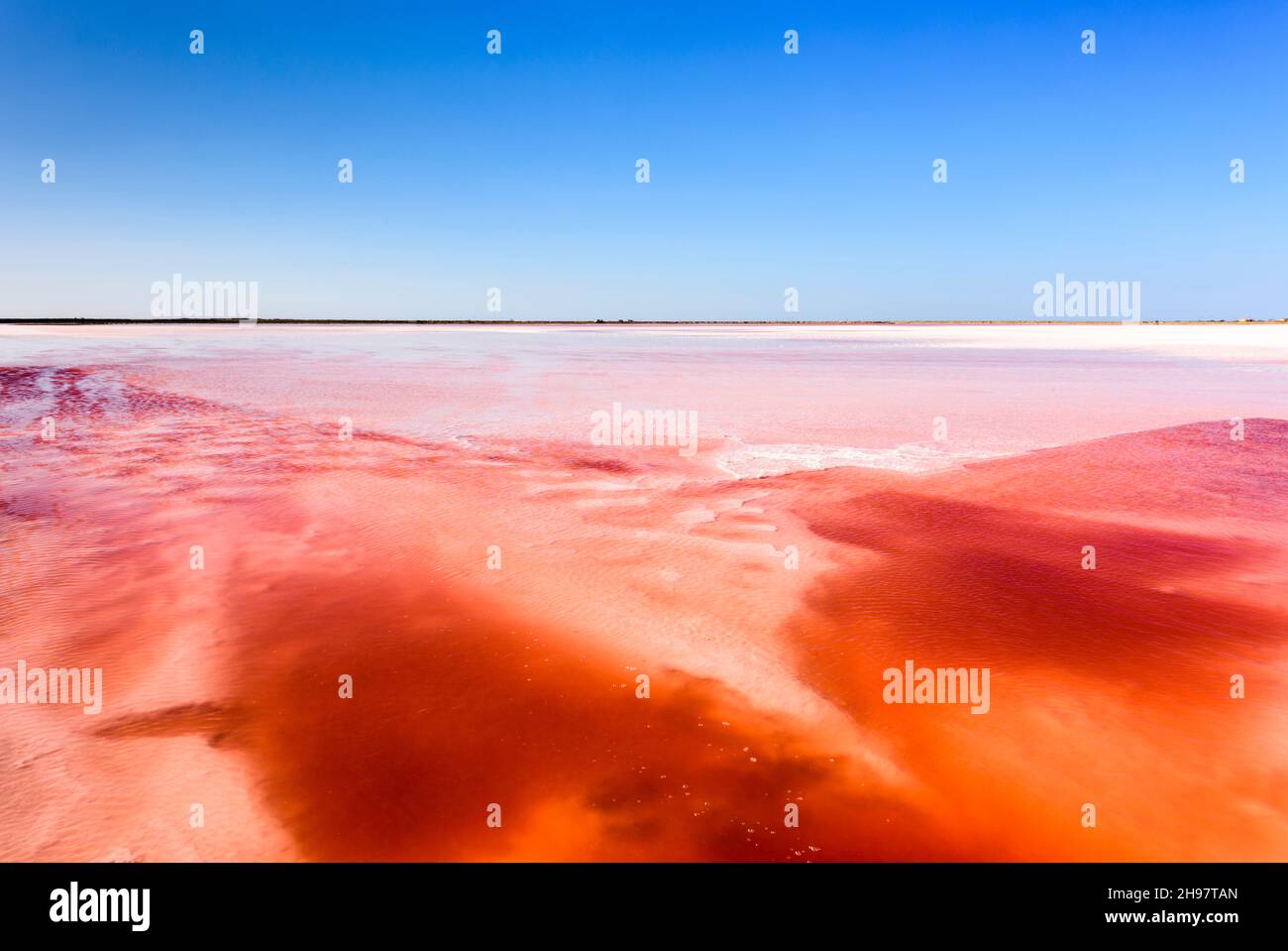 Salines à Salin de Giraud, Provence Alpes Côte d'Azur, France Banque D'Images