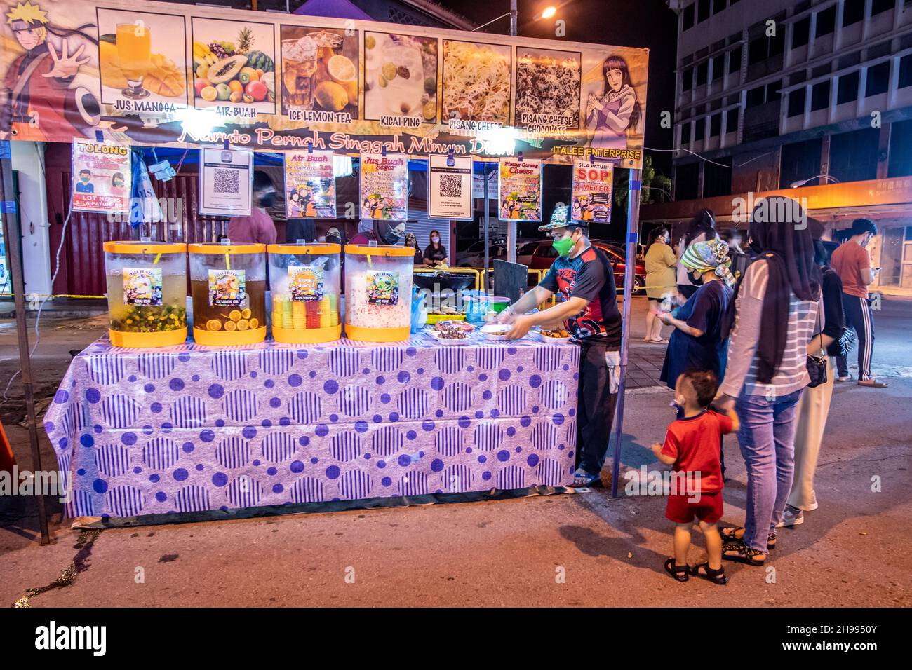 Marché nocturne de la rue Gaya Kota Kinabalu Sabah Bornéo Malaisie Banque D'Images