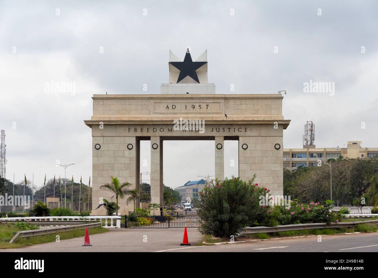 Place de l'indépendance avec porte Black Star, Accra, Ghana Banque D'Images