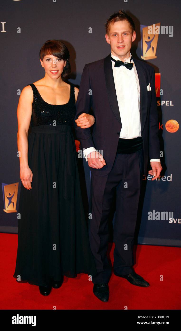 CHARLOTTE KALLA skieuse suédoise de fond avec des saisons internationales depuis 2003 et ont 9 médailles olympiques. La picose du gala sportif suédois annuel avec son ami Anders Svanebo Banque D'Images