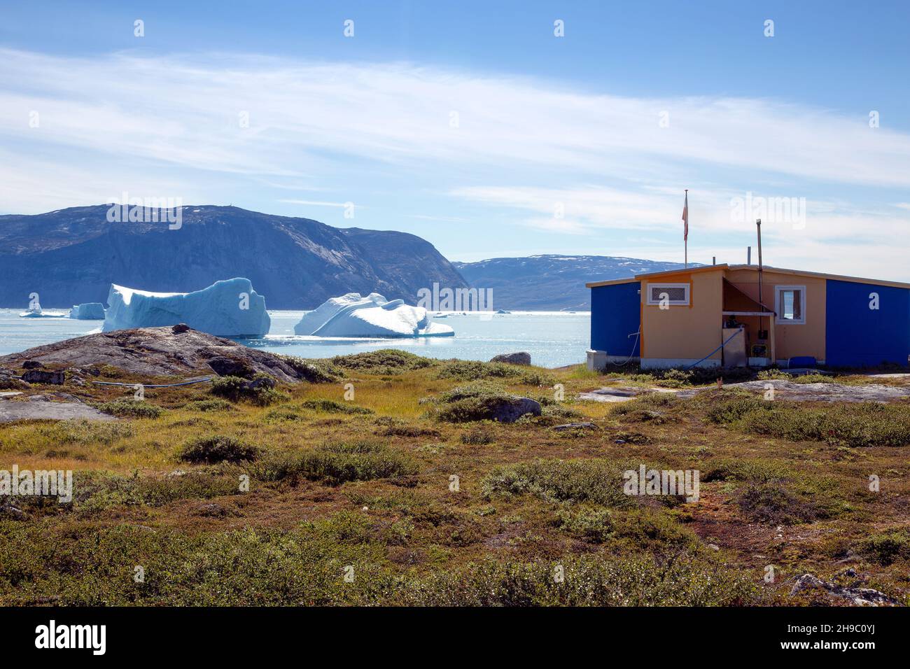 Ataa, Groenland. Camp L'Ataa camp est situé dans le nord du Groenland, à environ cinq heures de navigation à partir de Ilulissat, dans une magnifique baie, c'est l'idéal Banque D'Images
