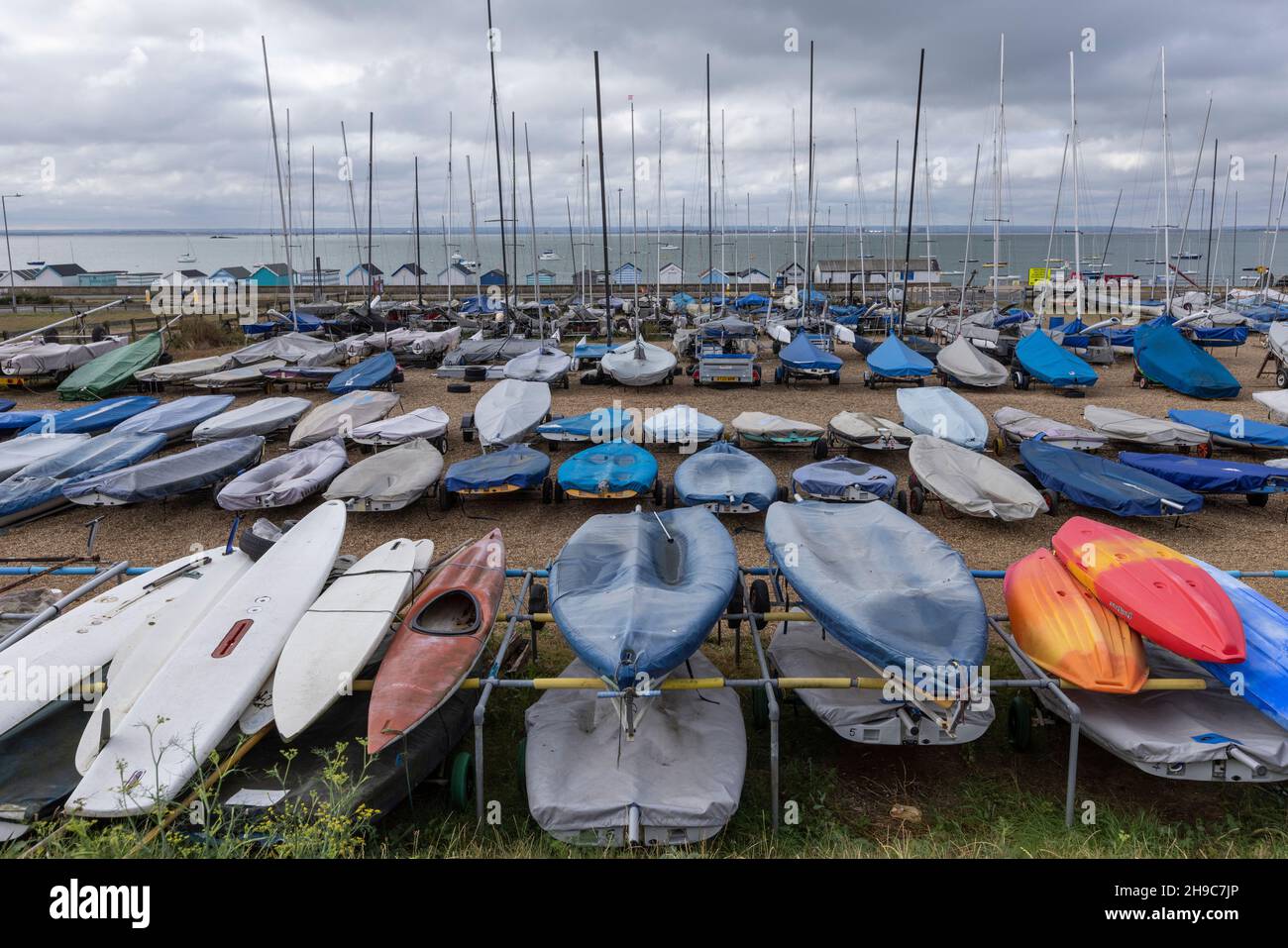 Thorpe Bay, située dans le quartier de Southend-on-Sea, dans l'Essex, en Angleterre, située sur l'estuaire de la Tamise, au Royaume-Uni Banque D'Images