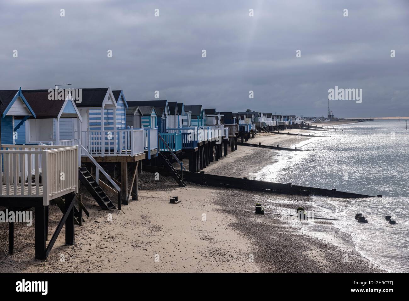 Thorpe Bay, située dans le quartier de Southend-on-Sea, dans l'Essex, en Angleterre, située sur l'estuaire de la Tamise, au Royaume-Uni Banque D'Images