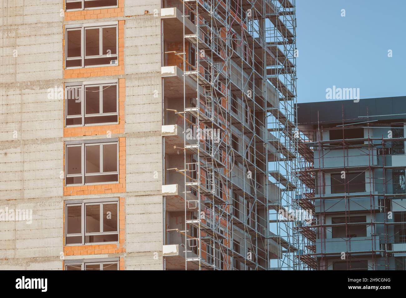 Gratte-ciel en construction avec ciel comme espace de copie Banque D'Images