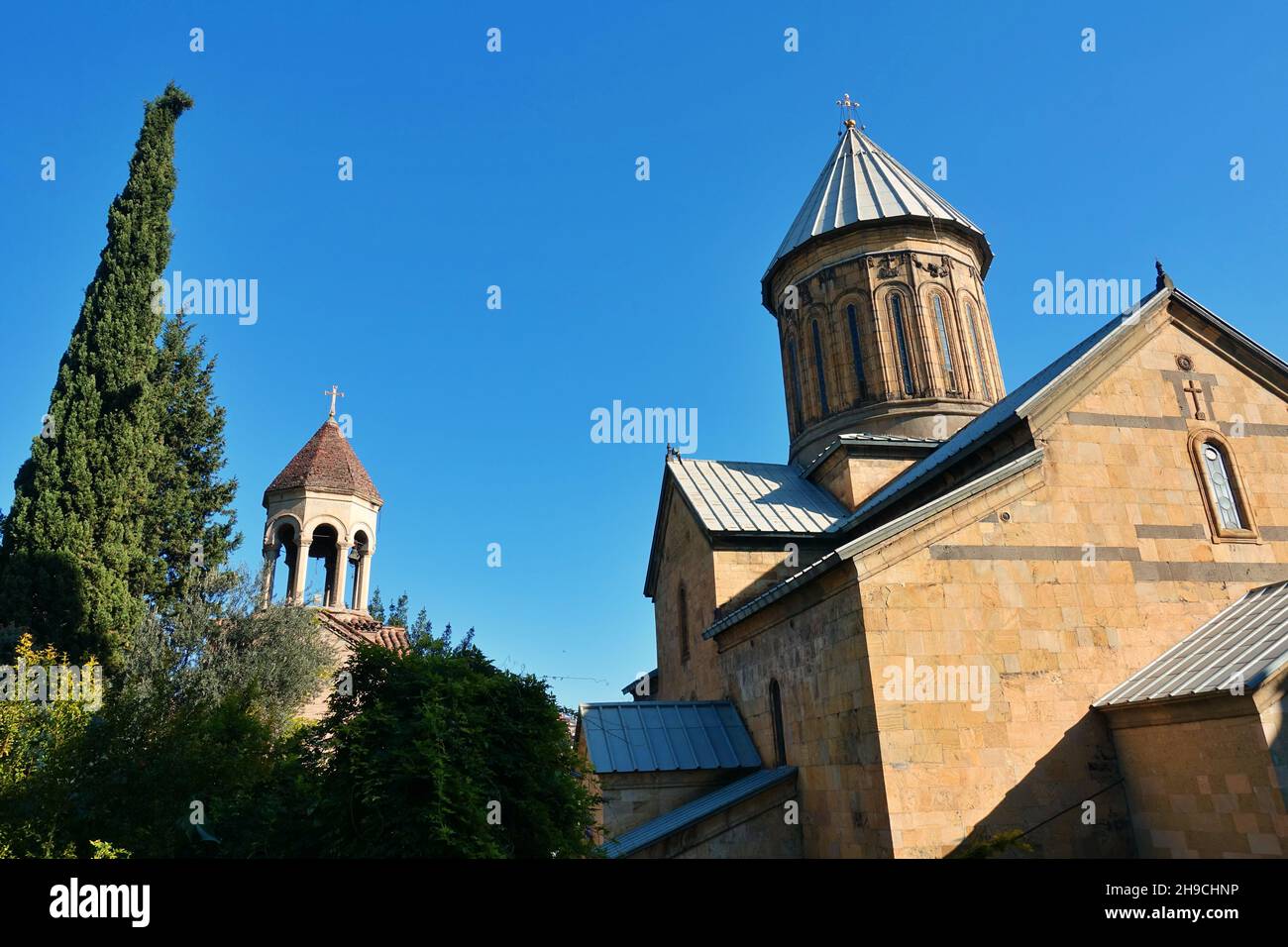 Couleur de l'automne à Haghartsin un monastère de 13th ans près de la ville de Dilijan dans la province de Tavush en Arménie Banque D'Images