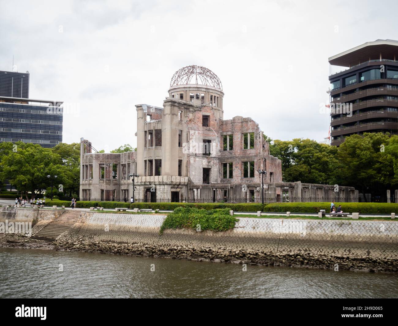 Le dôme de la bombe atomique (dôme de Genbaku), le parc commémoratif de la paix d'Hiroshima, Japon. Banque D'Images