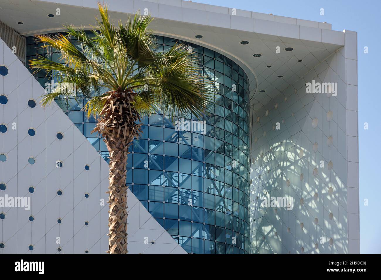 L'extérieur du bâtiment Green Planet qui abrite un dôme tropical de la forêt tropicale, Dubaï Banque D'Images