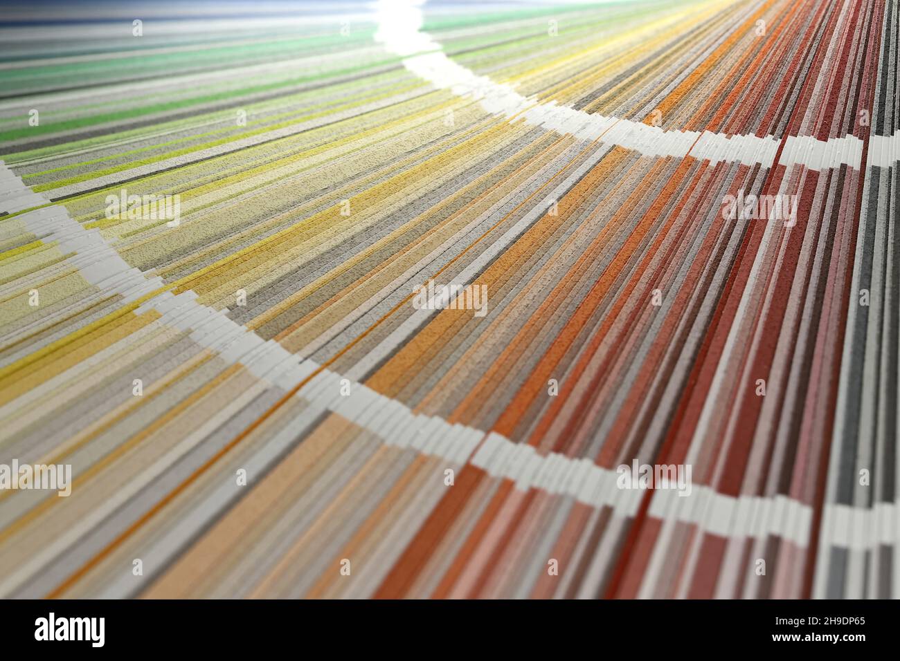terrasse de ventilateur de couleur avec gamme de peinture de façade Banque D'Images