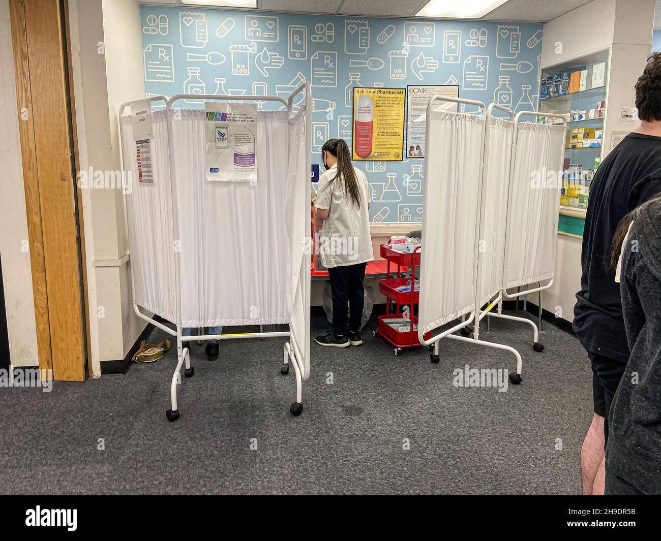 CVS Pharmacy donner le vaccin Johnson & Johnson à ses clients, Los Angeles, Californie, États-Unis Banque D'Images