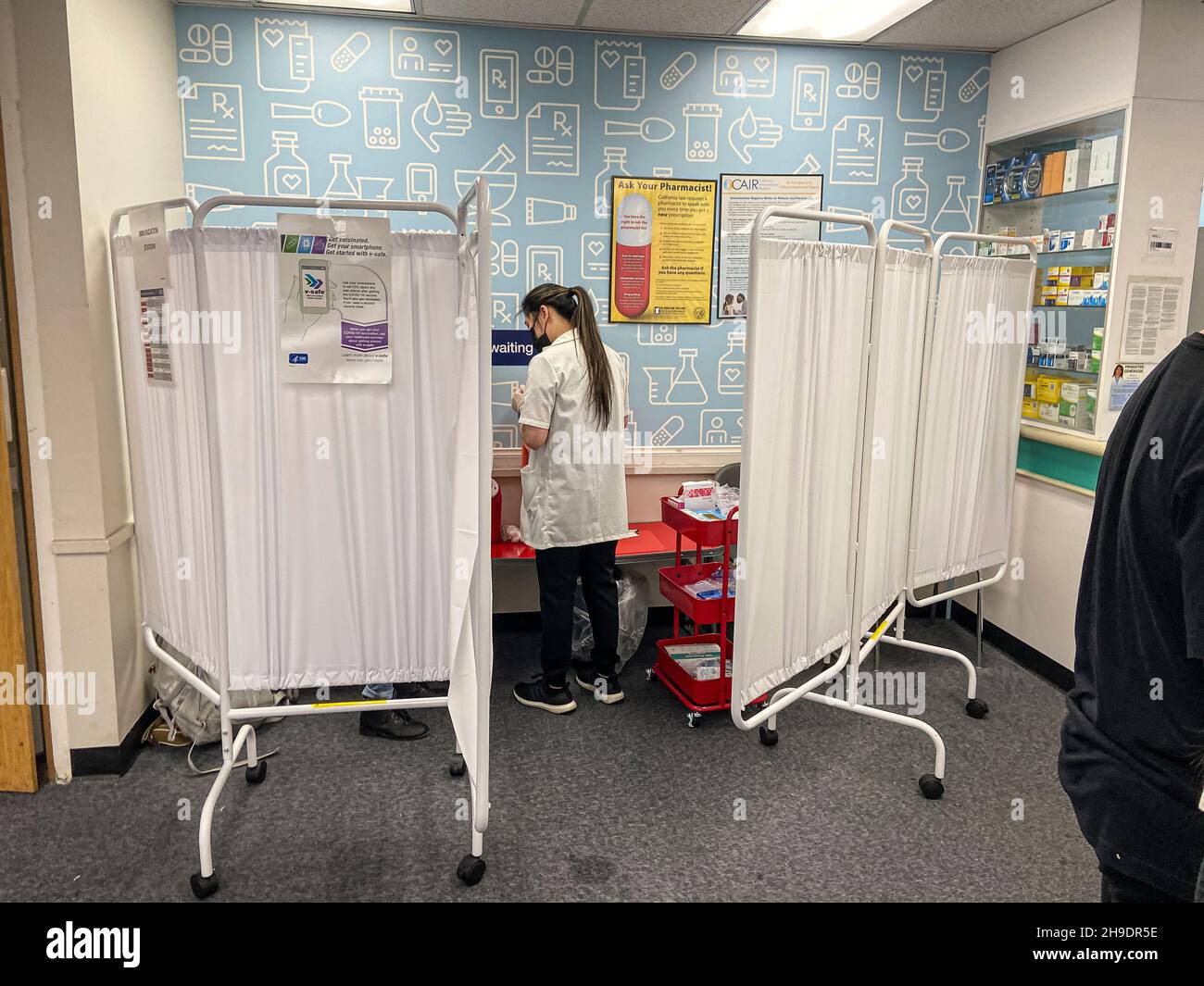 CVS Pharmacy donner le vaccin Johnson & Johnson à ses clients, Los Angeles, Californie, États-Unis Banque D'Images