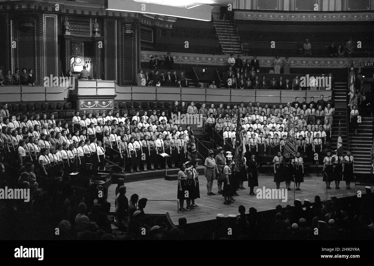 All England Ranger Rally Girl Guides Association au Royal Albert Hall oct.1950 Banque D'Images