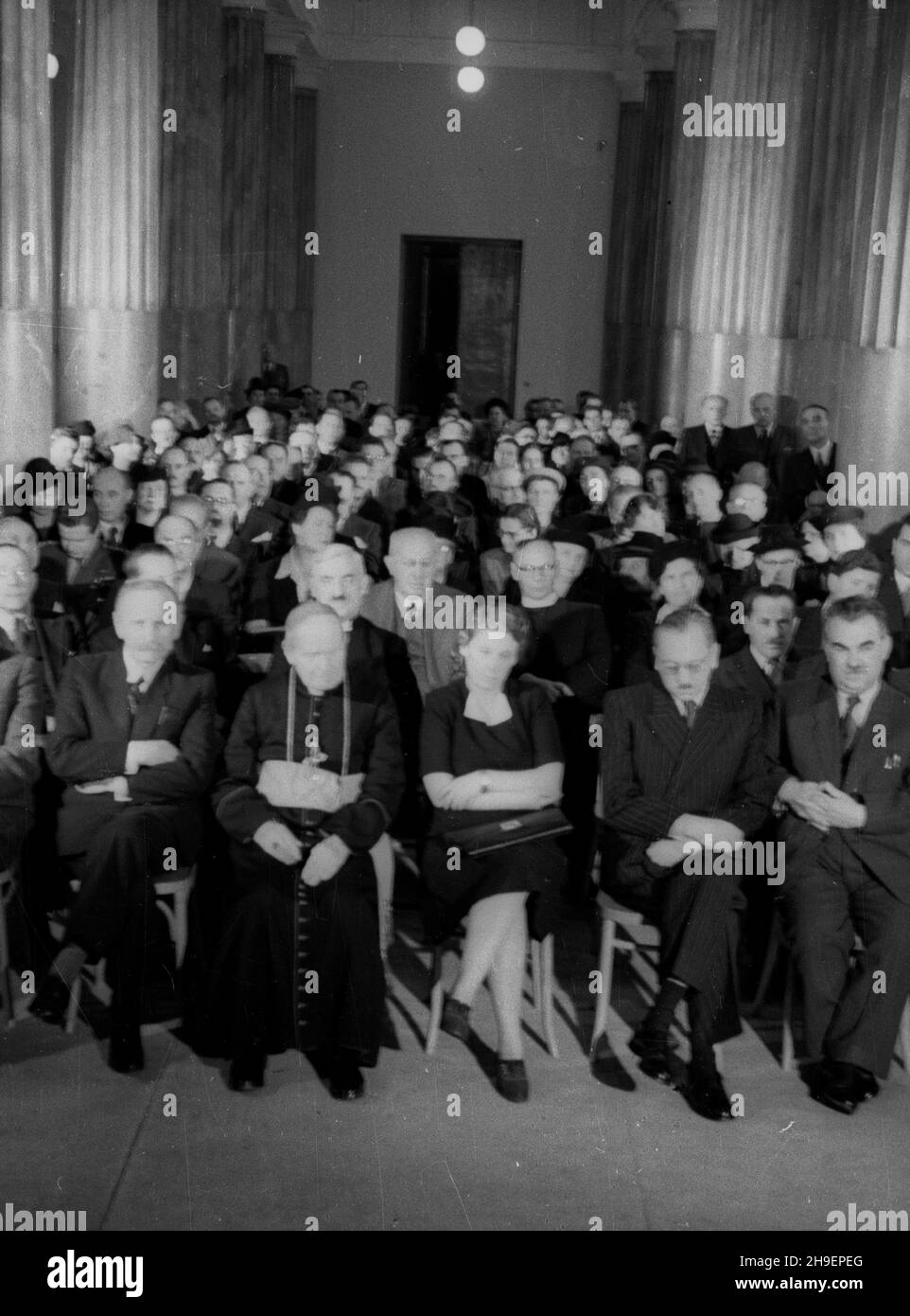 Varsovie, 1947-11-23.Uniwersytet Warszawski.Sala Kolumnowa.Obchody ...