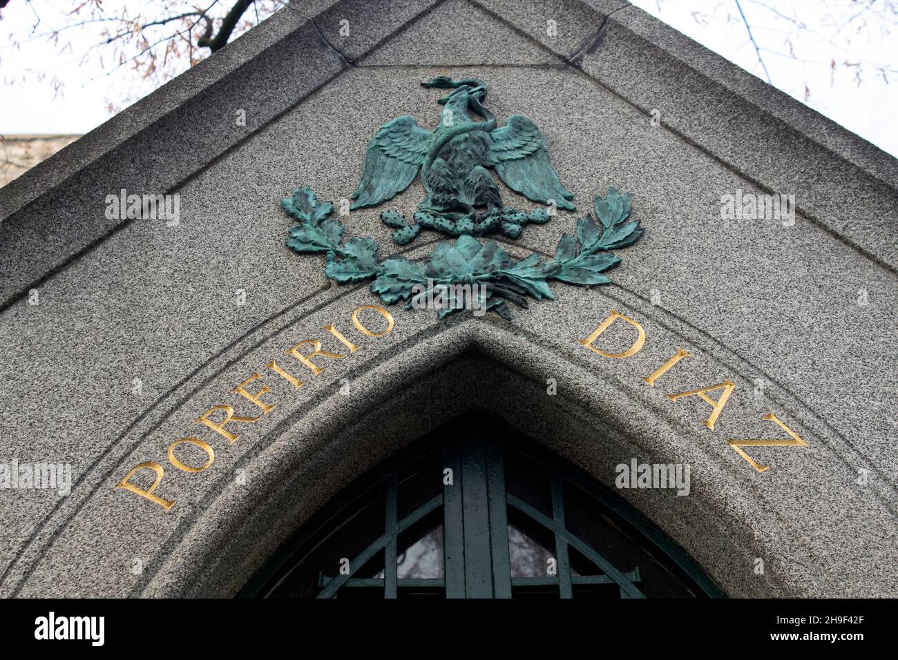 La tombe de Porfirio Díaz, ancien président du Mexique, Montparnasse, Paris, France Banque D'Images