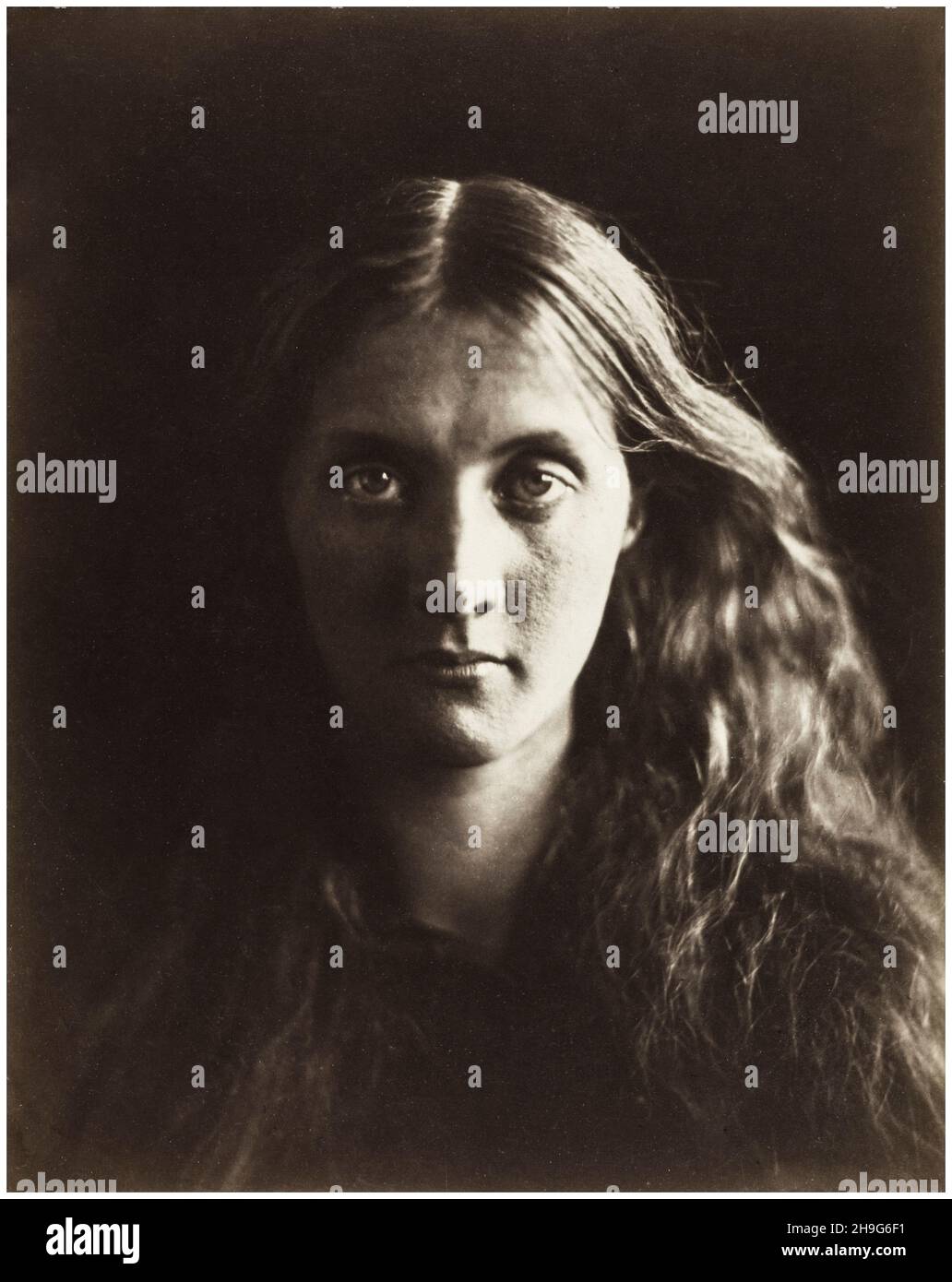 Julia Jackson, photographie de portrait de Julia Margaret Cameron, 1867 Banque D'Images Julia Jackson, photographie de portrait de Julia Margaret Cameron, 1867 Banque D'Images