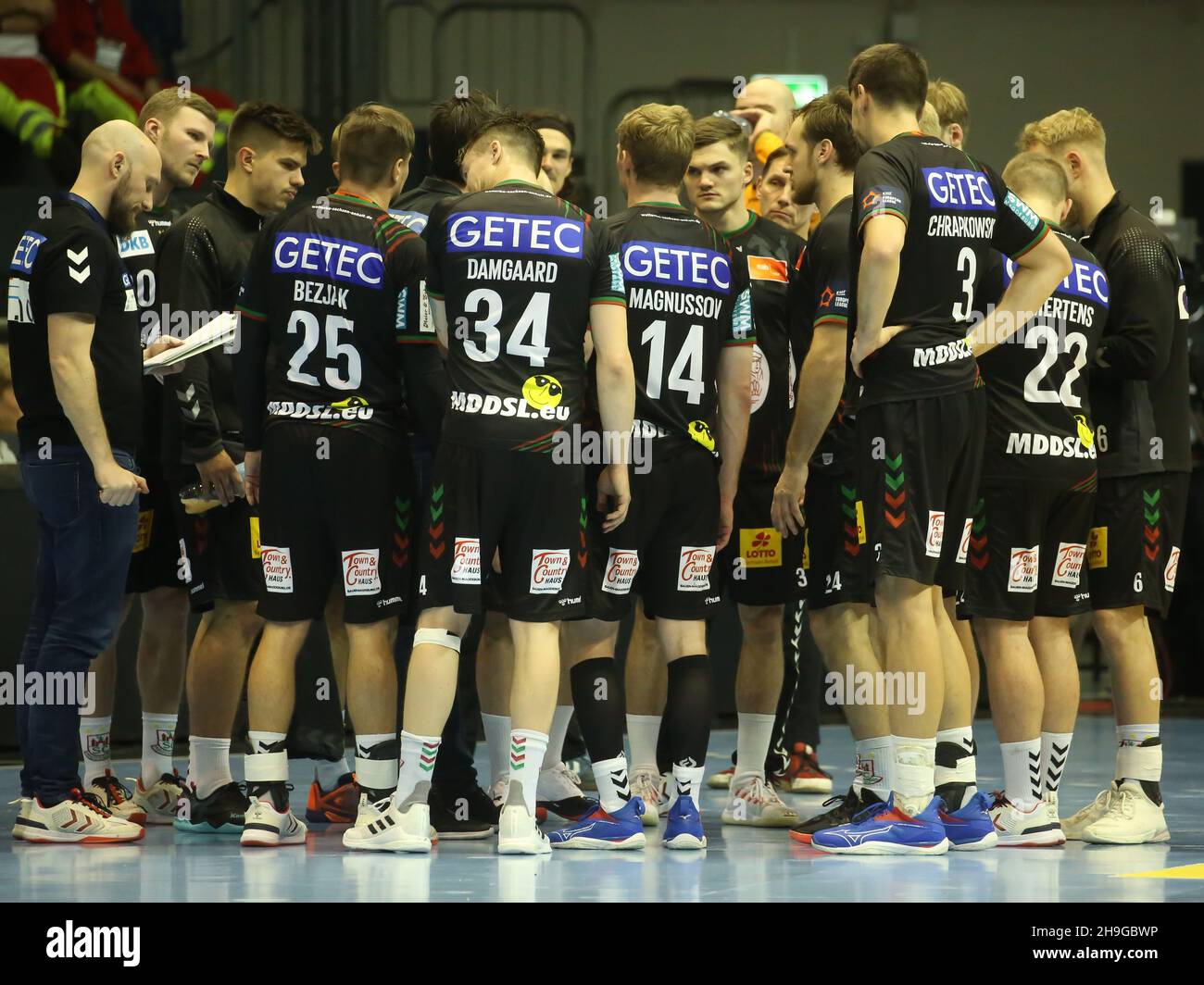 Réunion d'équipe SC Magdeburg Handball EHF saison de la Ligue européenne 2021-22 SC Magdeburg - BM Logroño la Rioja Banque D'Images