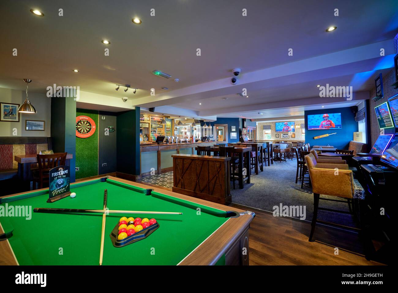 Greene King, The King’s Horse, Kingsway, Stafford, bar sportif Banque D'Images