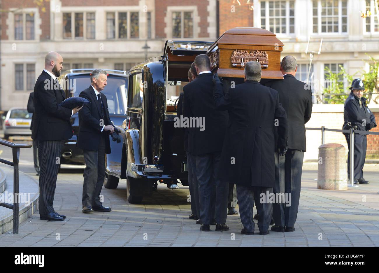 Londres, Royaume-Uni.23 novembre.Service commémoratif pour David Amess MP à la cathédrale de Westminster Banque D'Images