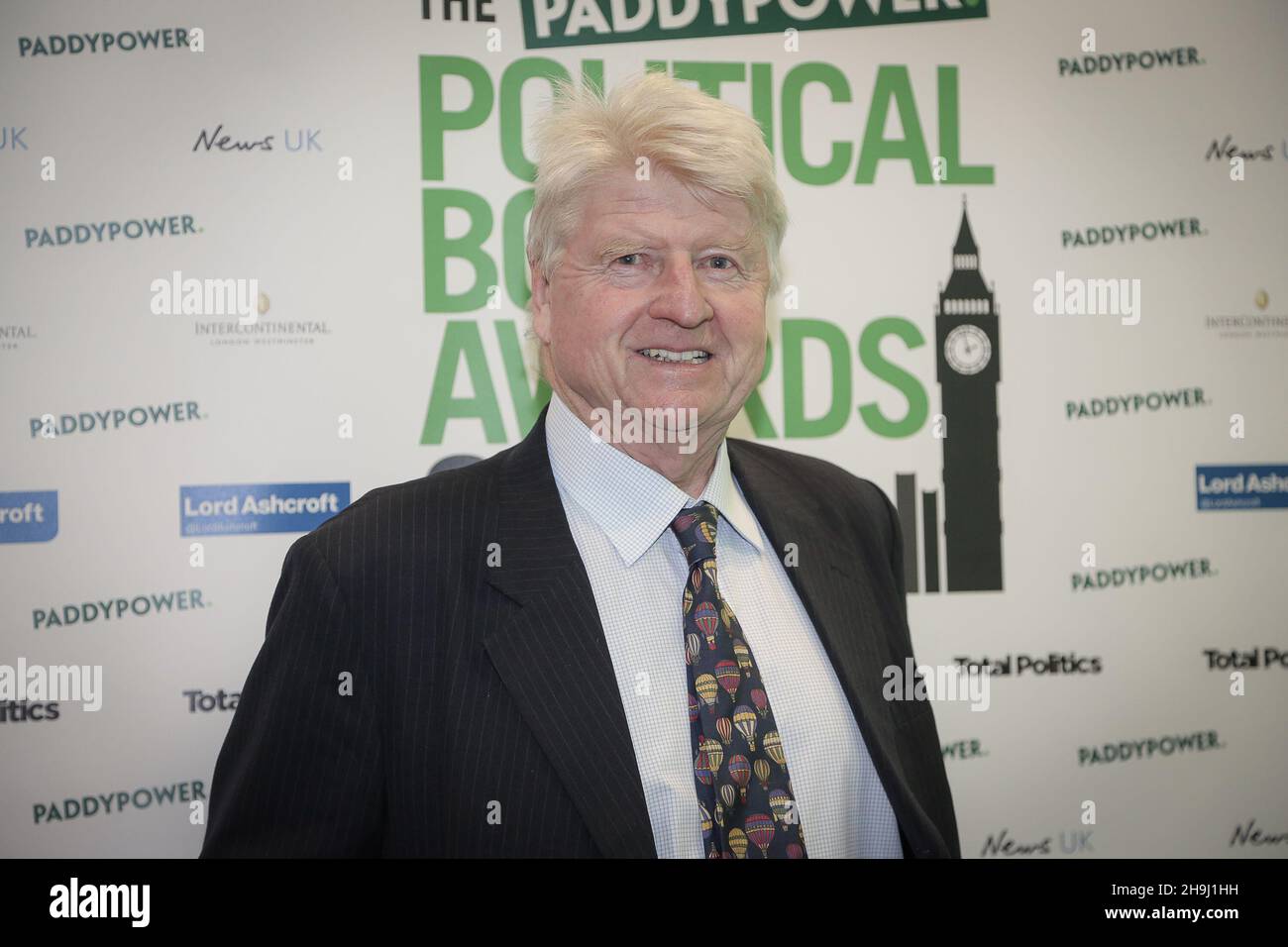 Stanley Johnson, père de Boris, au Paddy Power Political Book Awards 2014 qui a eu lieu au BFI IMAX Center Banque D'Images
