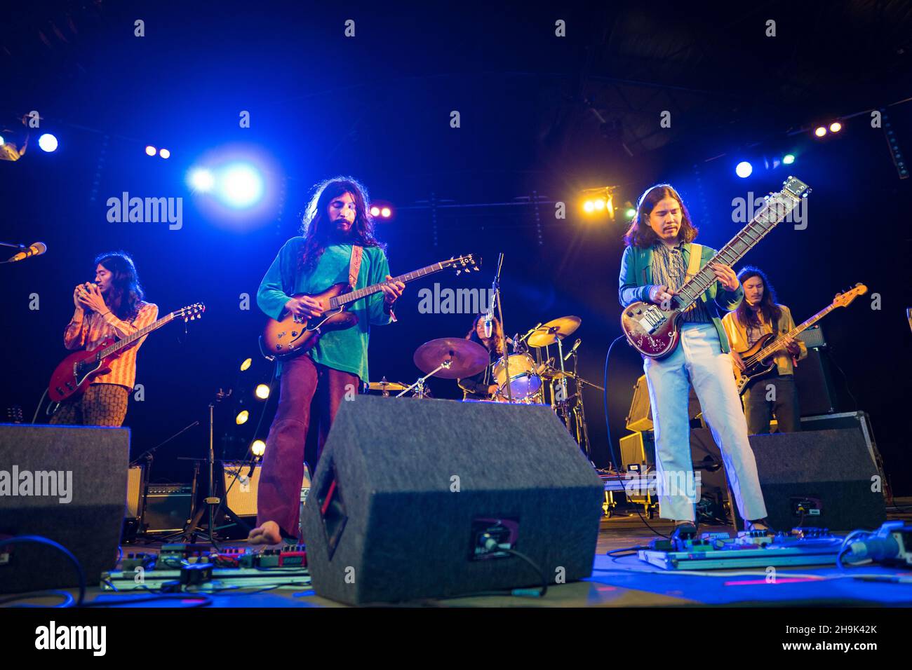 Kikagaku Moyo se présentant à l'extrémité 2019 du Road Festival dans les jardins de Larmer Tree à Dorset.Date de la photo : samedi 31 août 2019.Le crédit photo devrait se lire: Richard Gray/EMPICS Banque D'Images