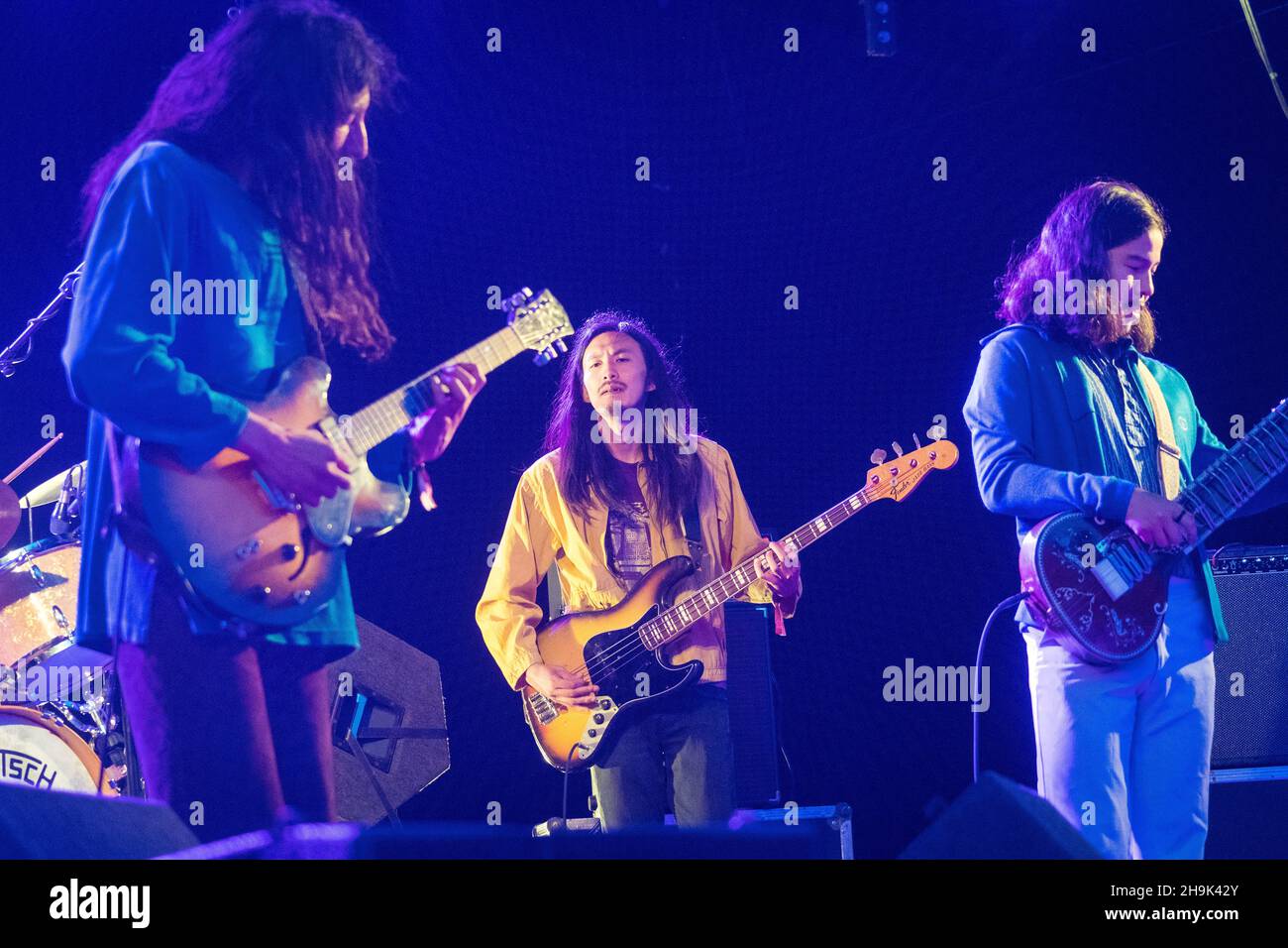 Kikagaku Moyo se présentant à l'extrémité 2019 du Road Festival dans les jardins de Larmer Tree à Dorset.Date de la photo : samedi 31 août 2019.Le crédit photo devrait se lire: Richard Gray/EMPICS Banque D'Images