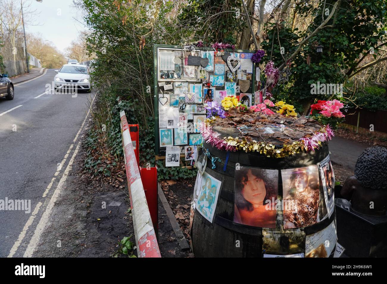 Un sanctuaire pour la star du rock Marc Bolan qui a été tué dans un accident de voiture à Barnes le 16 septembre 1977.Date de la photo : lundi 18 janvier 2021.Le crédit photo devrait se lire: Richard Gray/EMPICS Banque D'Images