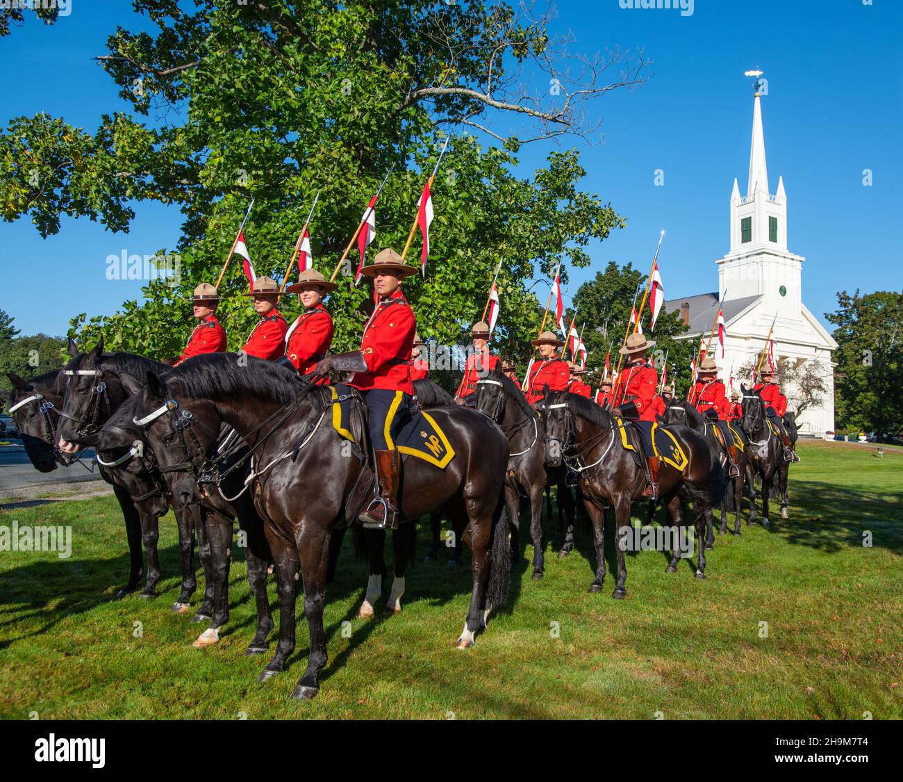 Gendarmerie royale du Canada en formation pour la parade de la foire de Topsfield, Topsfield, Massachusetts, États-Unis Banque D'Images