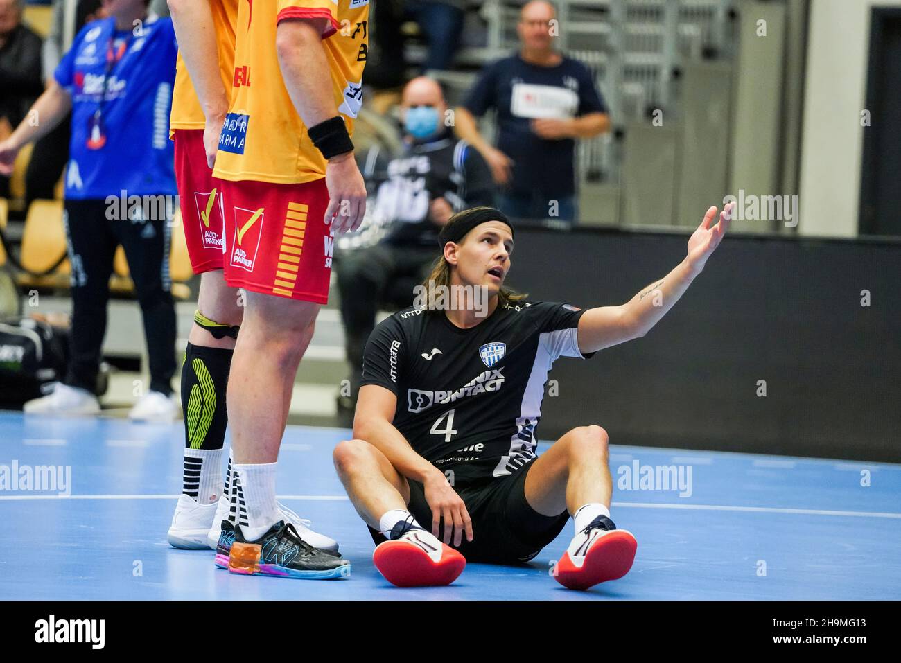 Odense, Danemark.07ème décembre 2021.Bjarki Mar Elisson (4) de TBV Lemgo Lippe vu dans le match de la Ligue européenne de l'EHF entre GOG et TBV Lemgo Lippe à Jyske Bank Arena à Odense.(Crédit photo : Gonzales photo/Alamy Live News Banque D'Images