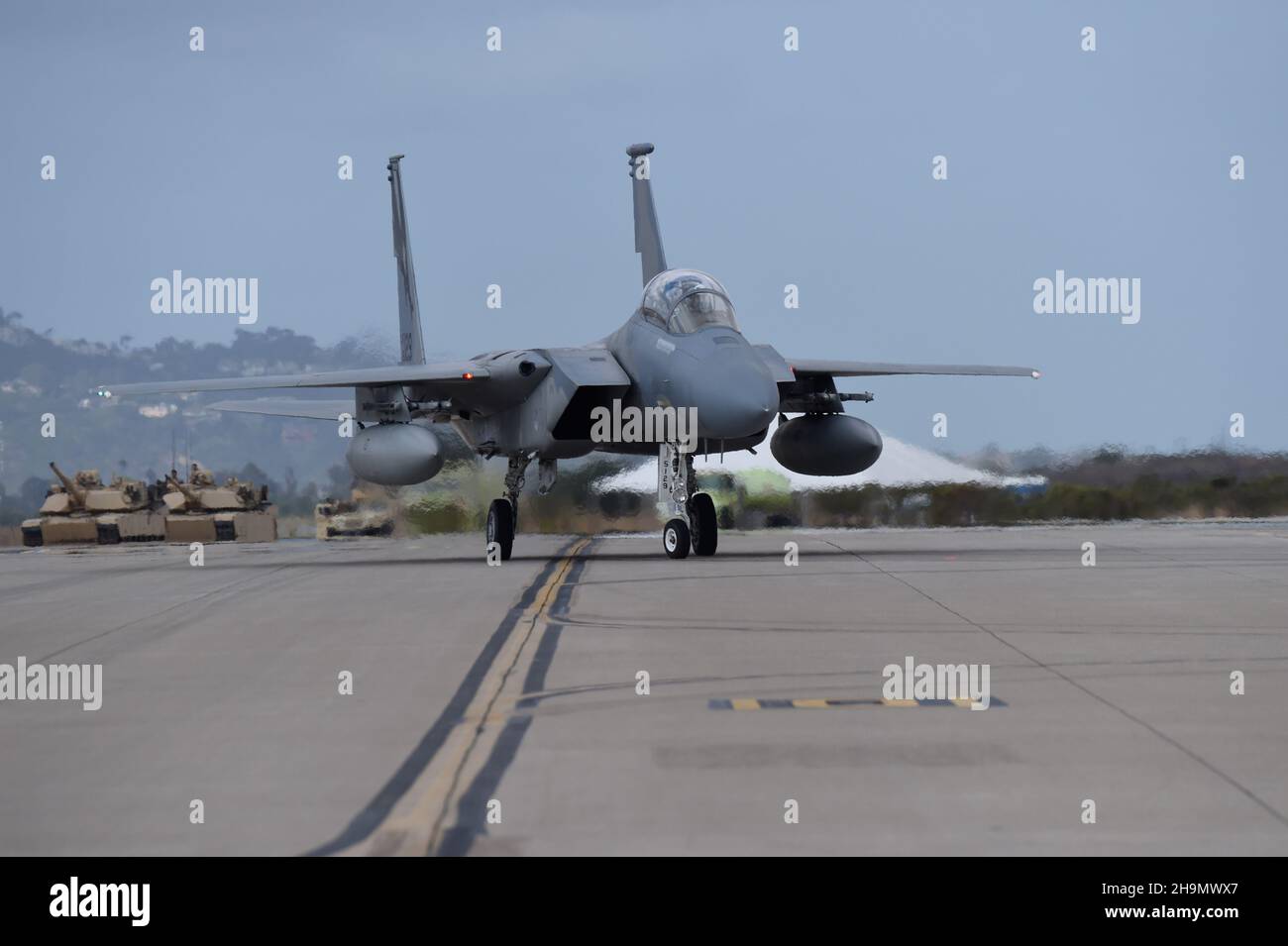 F-15 Strike Eagle taxis à MCAS Miramar, Californie Banque D'Images