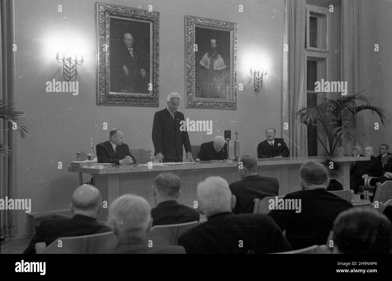 Kazimierz nitsch Banque de photographies et d’images à haute résolution