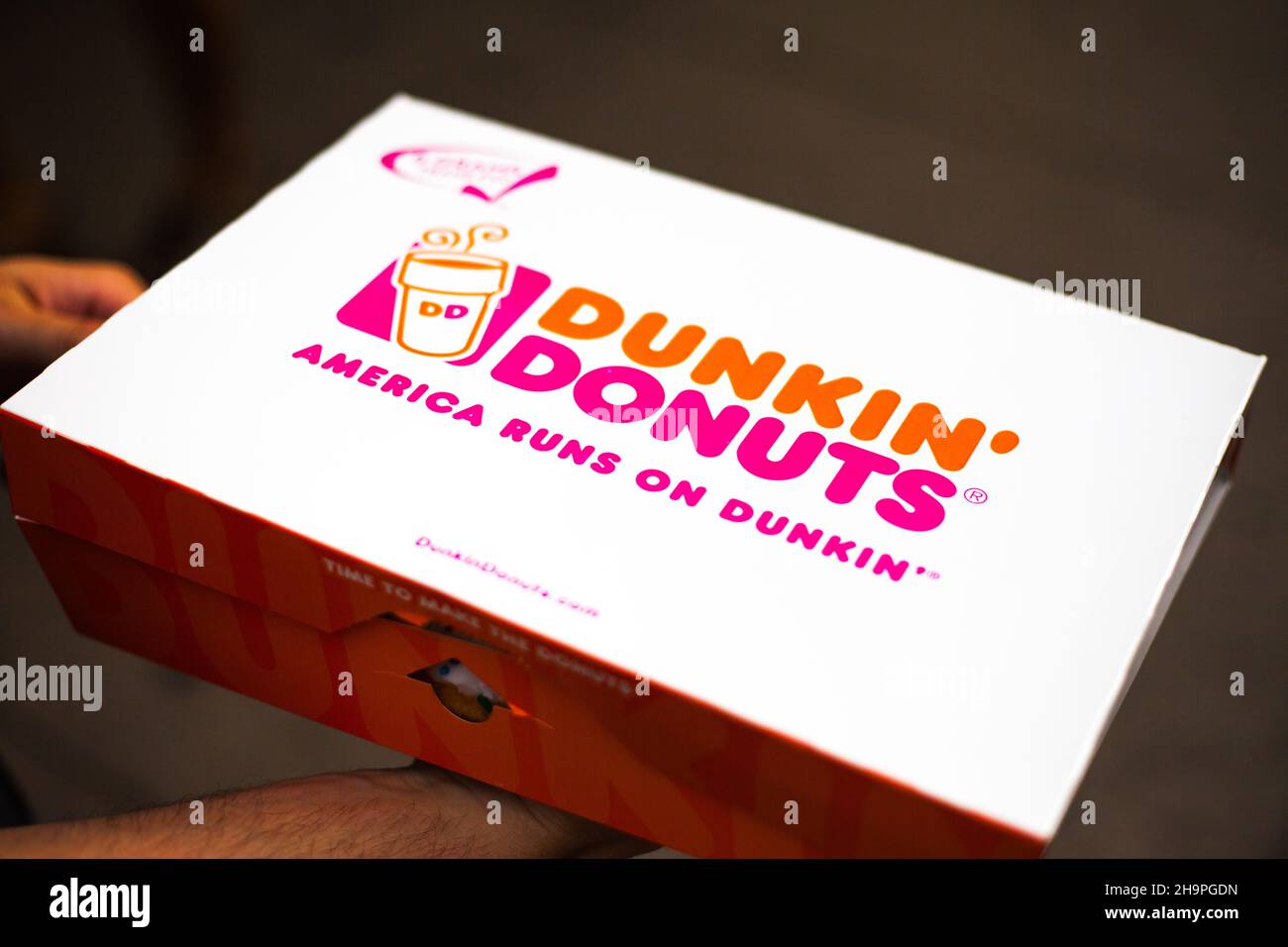 Dunkin Donuts Box Banque D'Images