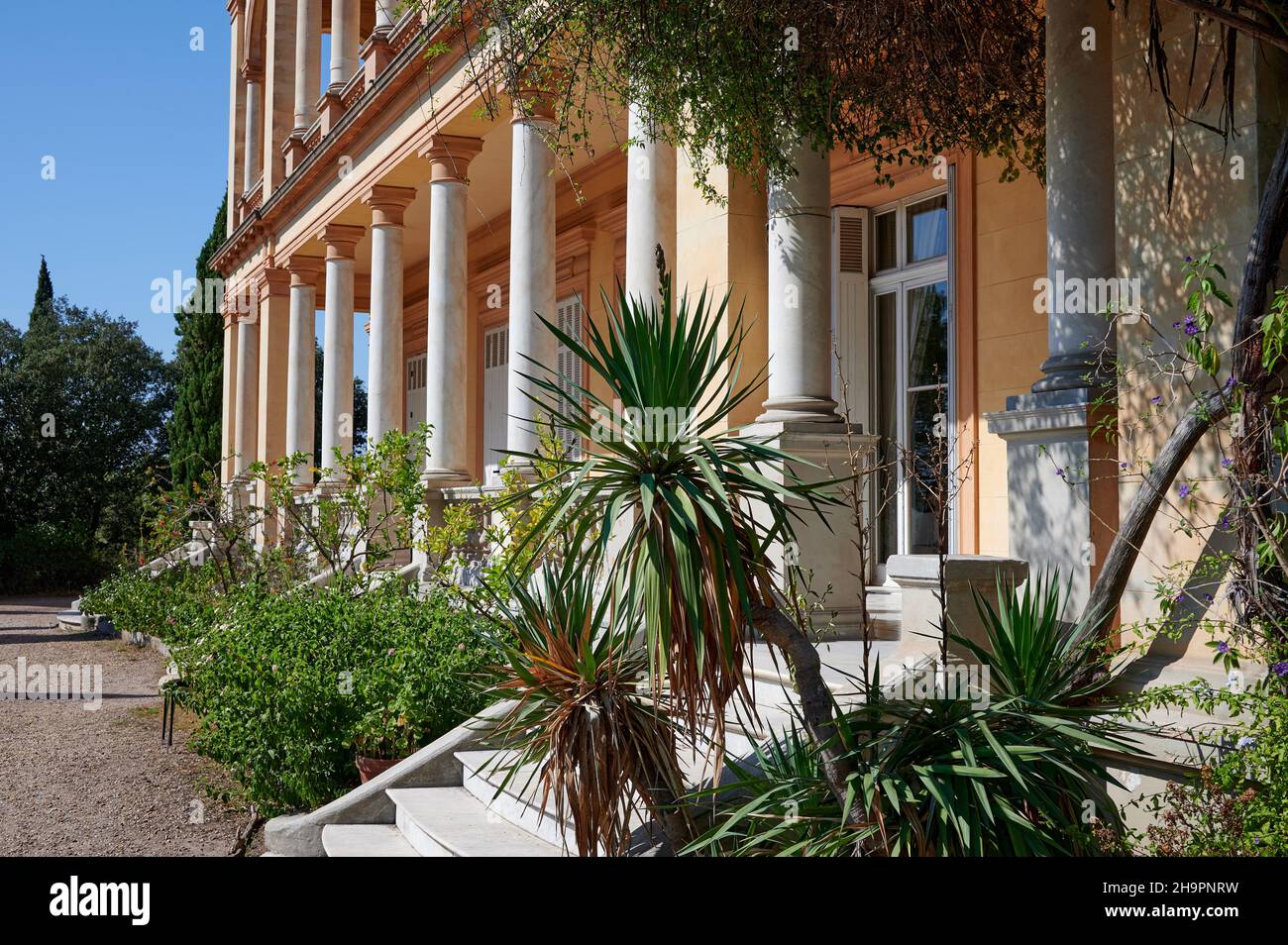 Château Aurelien, également connu sous le nom de Villa Aurelienne, dans le parc Aurelien, à Fréjus, région Provence-Alpes-Côte d’Azur, France Banque D'Images