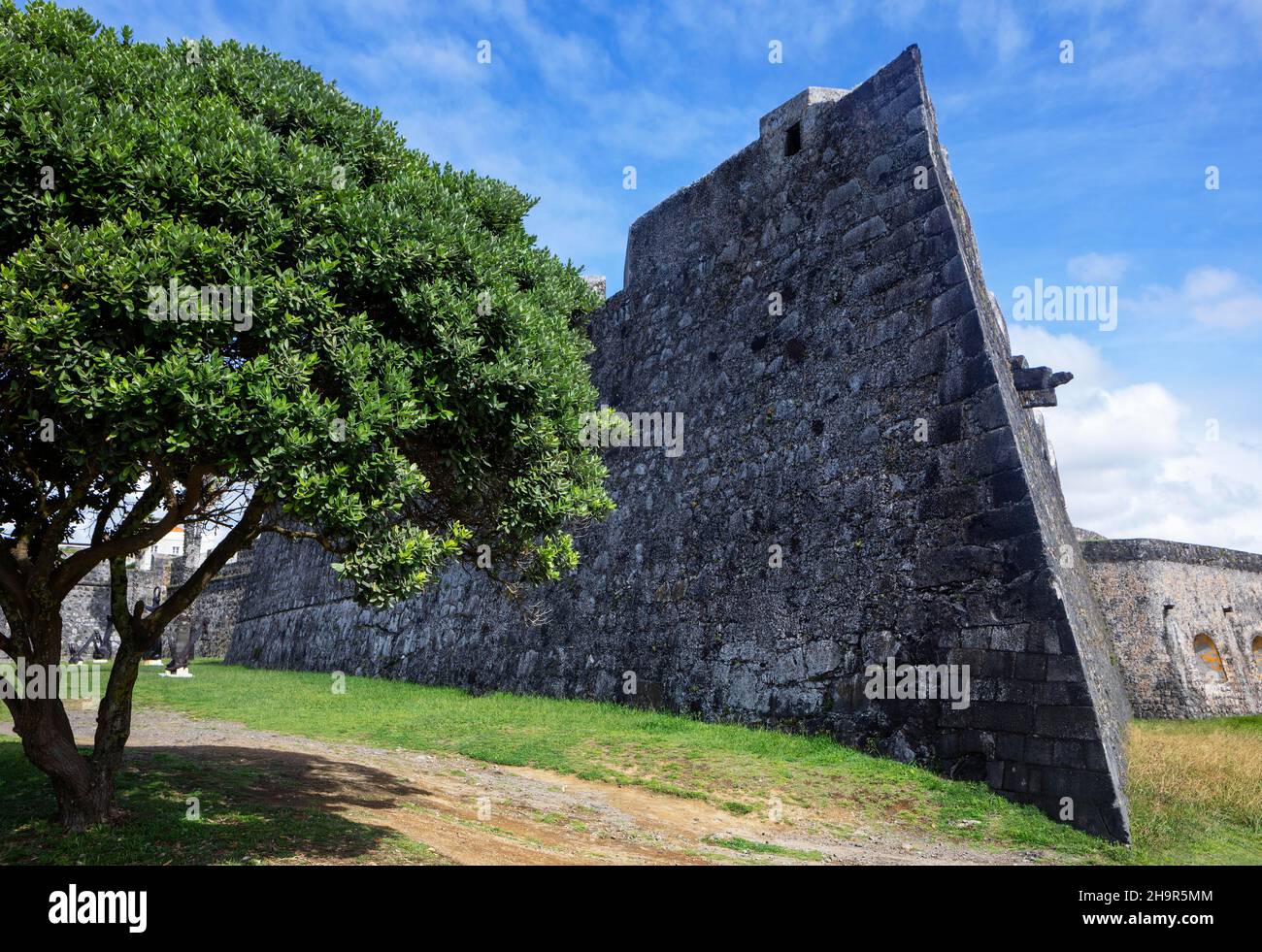 Forteresse de Sao bras avec Musée militaire des Açores, Ponta Delgada, île de Sao Miguel, Açores, Portugal Banque D'Images