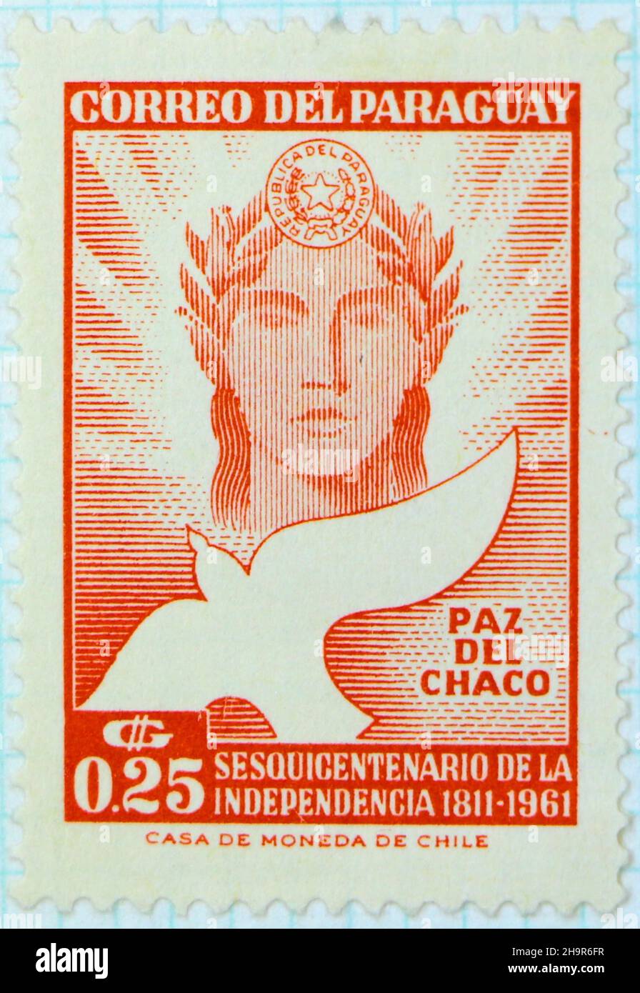 Photo d'un timbre rouge de 0,25 c non utilisé du Paraguay célébrant le 150th anniversaire de l'indépendance en 1961 Banque D'Images