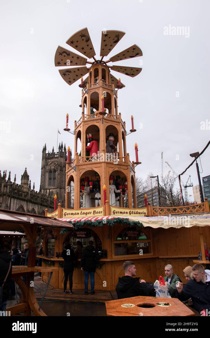 Partie allemande du marché de Noël à Manchester Angleterre 7-12-2019 Banque D'Images