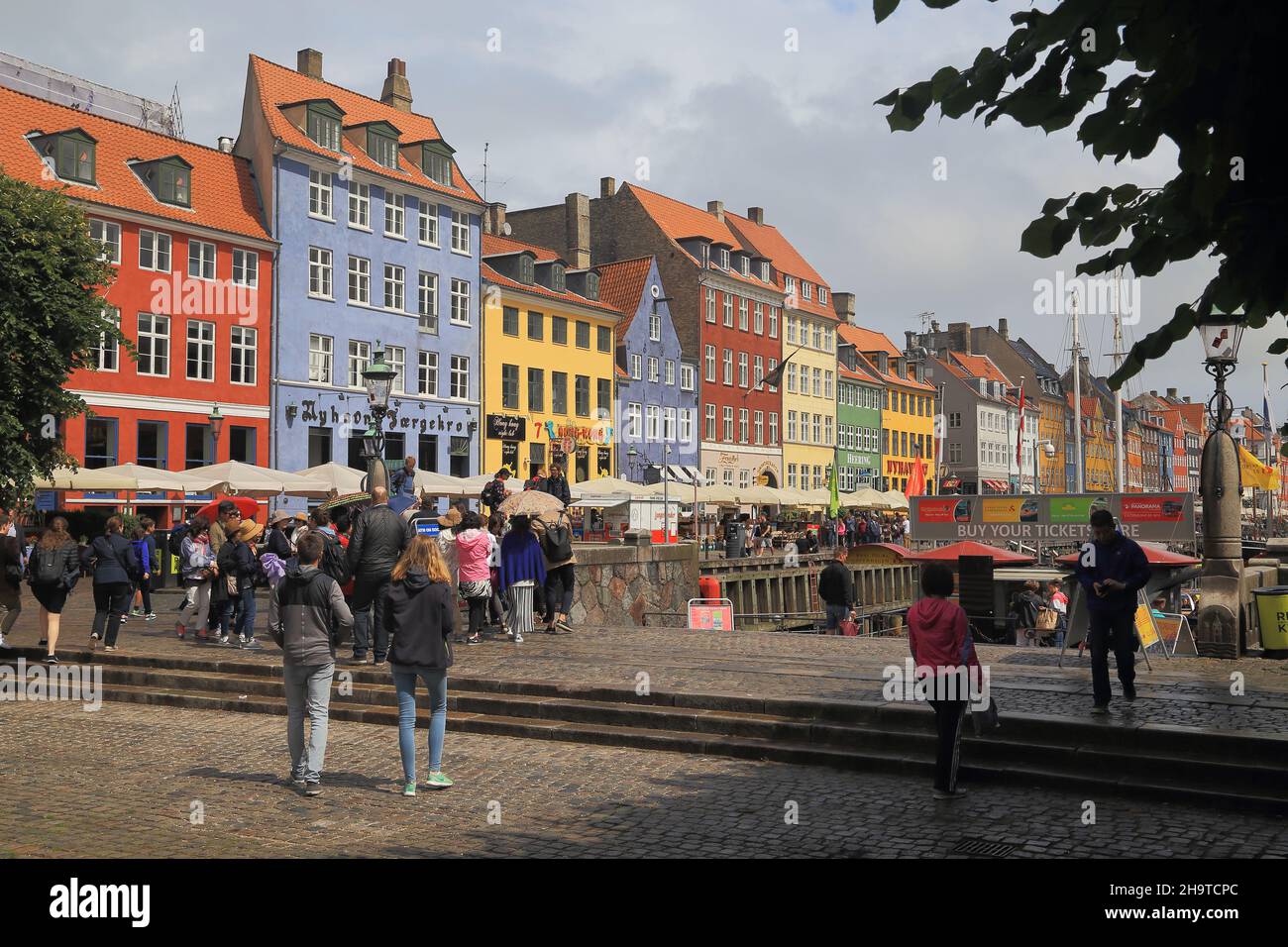 COPENHAGUE, DANEMARK - 29 JUIN 2016 : le quartier historique de Nyhavn est l'une des principales attractions de la ville. Banque D'Images