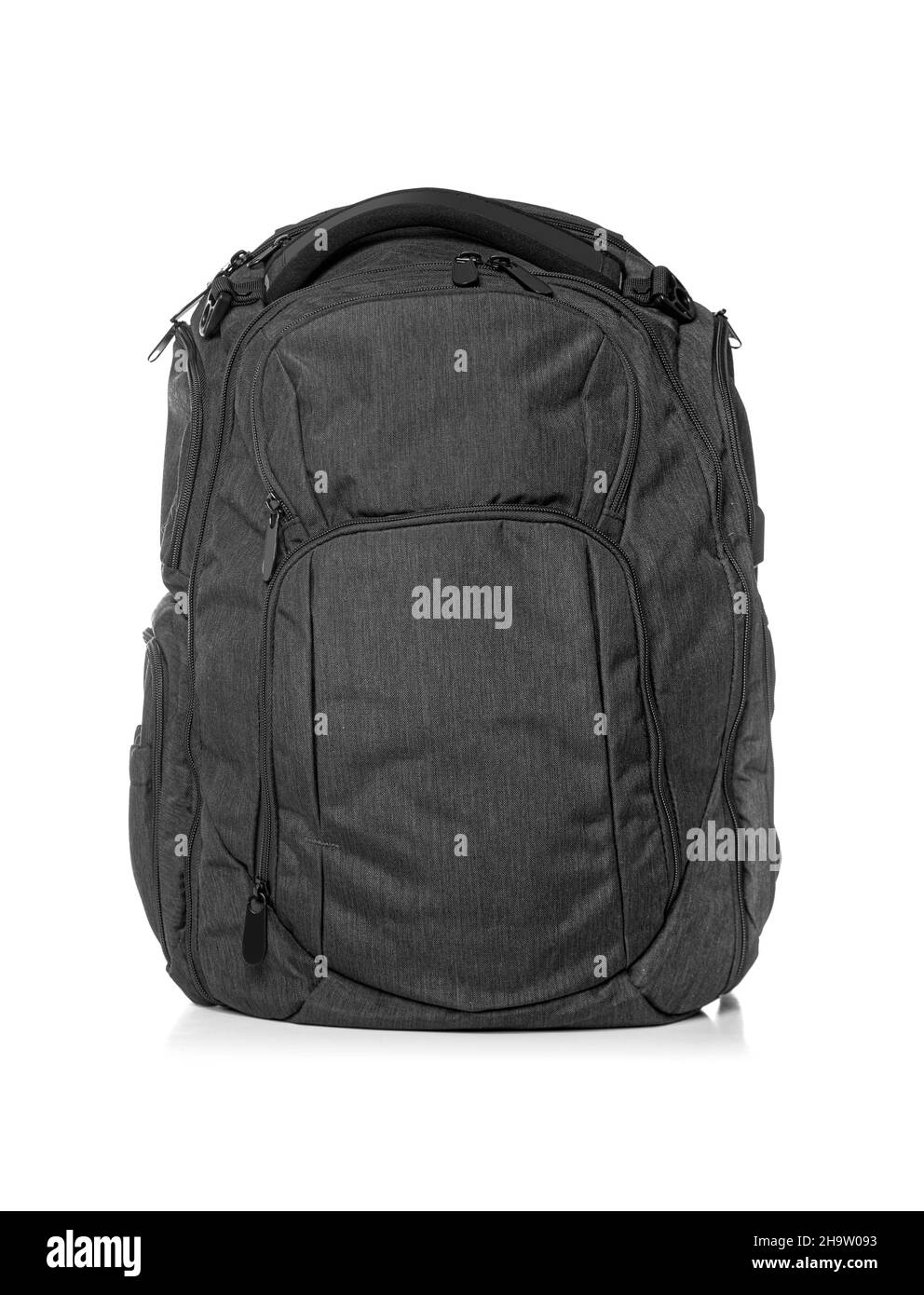 Sac à dos noir isolé sur fond blanc. Banque D'Images