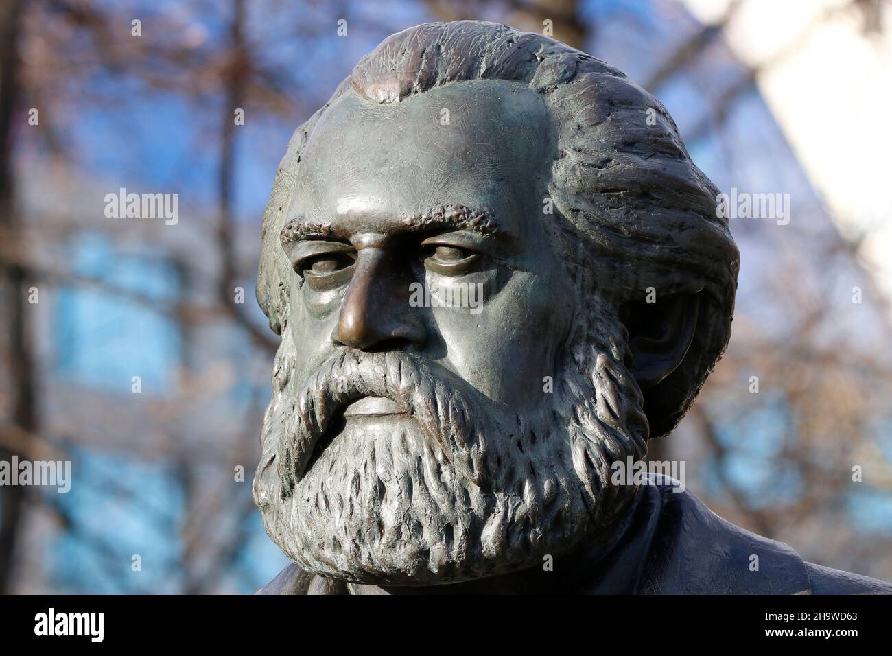 Karl Marx-Denkmal, Berlin (nur fuer redaktionelle Verwendung. Keine Werbung. Banque de référence : http://www.360-berlin.de. © Jens Knappe. Bildquellenn Banque D'Images