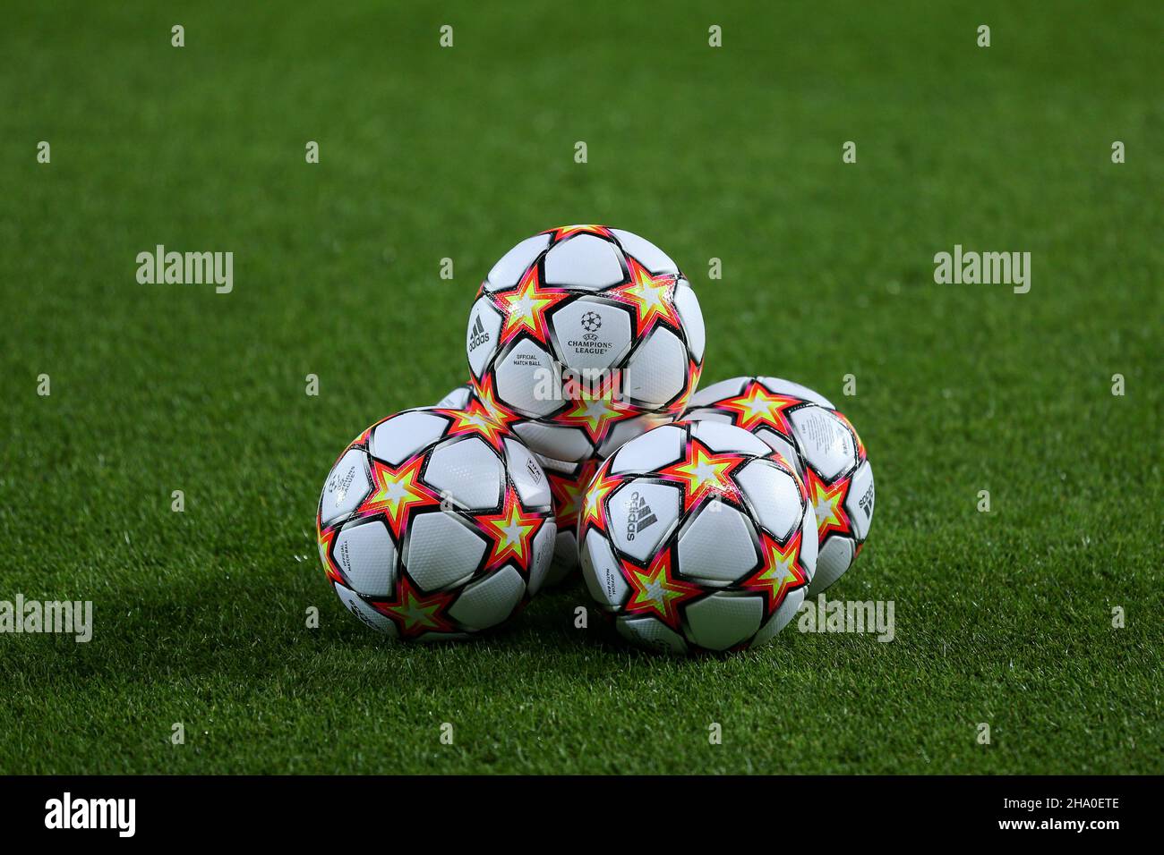 Gewiss Stadium, Bergame, Italie, 09 décembre 2021,Une vue générale du ballon officiel Adidas lors du match Atalanta BC contre Villarreal - UEFA Champions League Banque D'Images