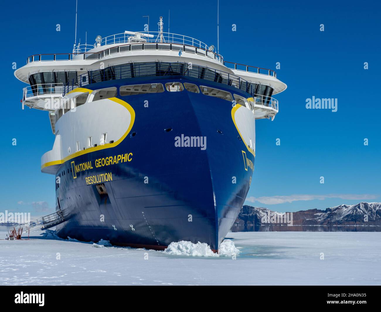 Résolution géographique nationale dans la glace rapide de la baie de Duse, mer de Weddell, péninsule antarctique, Antarctique Banque D'Images