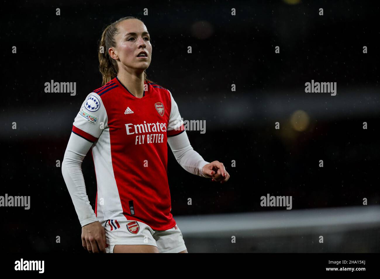 Londres, Royaume-Uni.09th décembre 2021.LIA Warti (13 Arsenal) lors du match du groupe C de la Ligue des champions des femmes de l'UEFA entre Arsenal et Barcelone au stade Emirates de Londres, en Angleterre.Liam Asman/SPP crédit: SPP Sport presse photo./Alamy Live News Banque D'Images