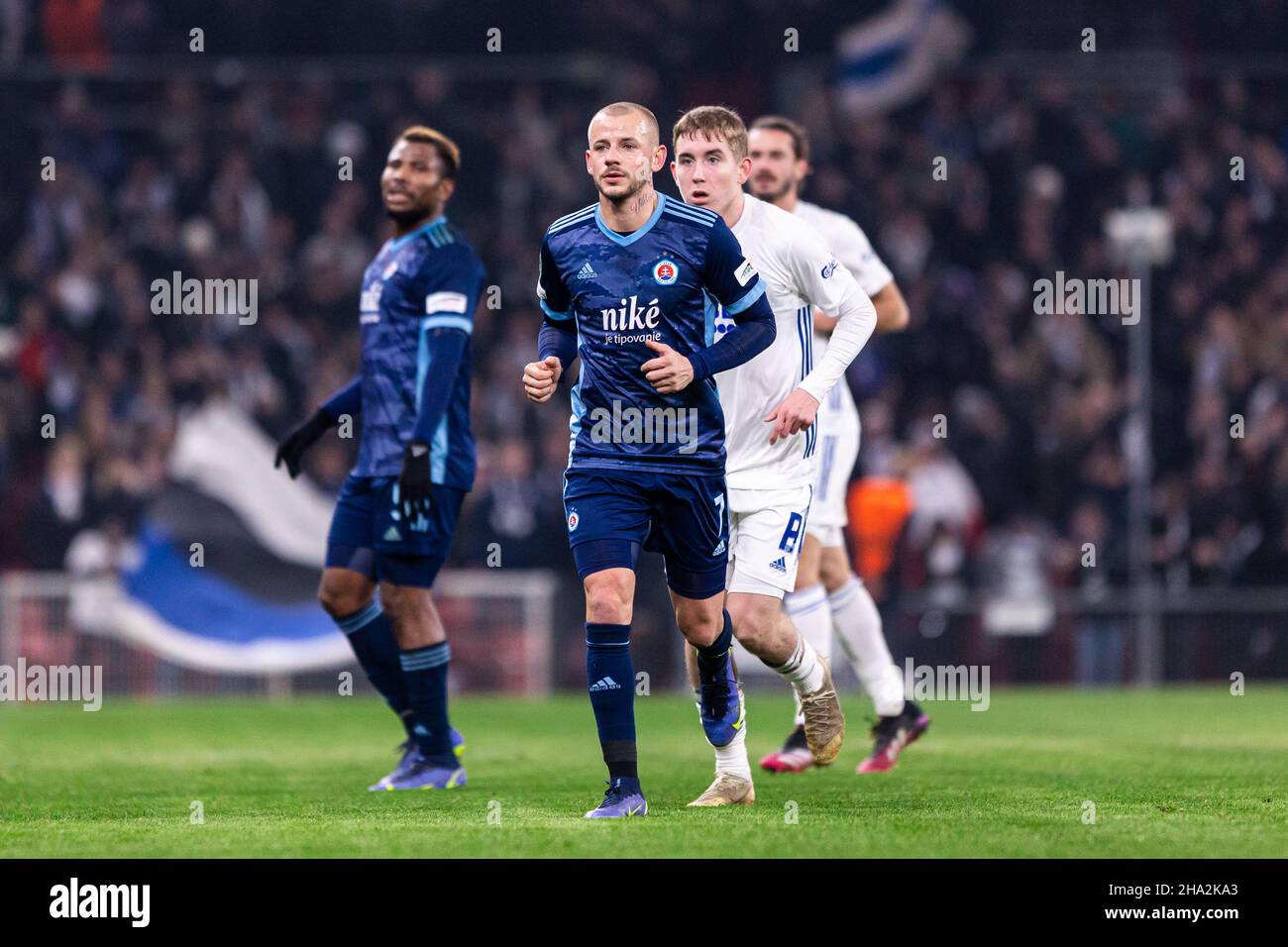 Copenhague, Danemark.09th décembre 2021.Vladimir Weiss (7) de Slovan Bratislava vu lors du match de l'UEFA Europa Conference League entre le FC Copenhague et le Slovan Bratislava à Parken à Copenhague.(Crédit photo : Gonzales photo/Alamy Live News Banque D'Images